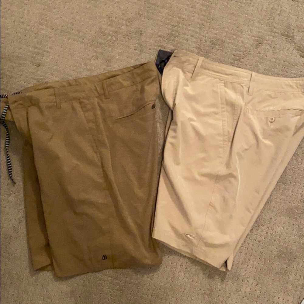 Men’s shorts (for casual and the water)